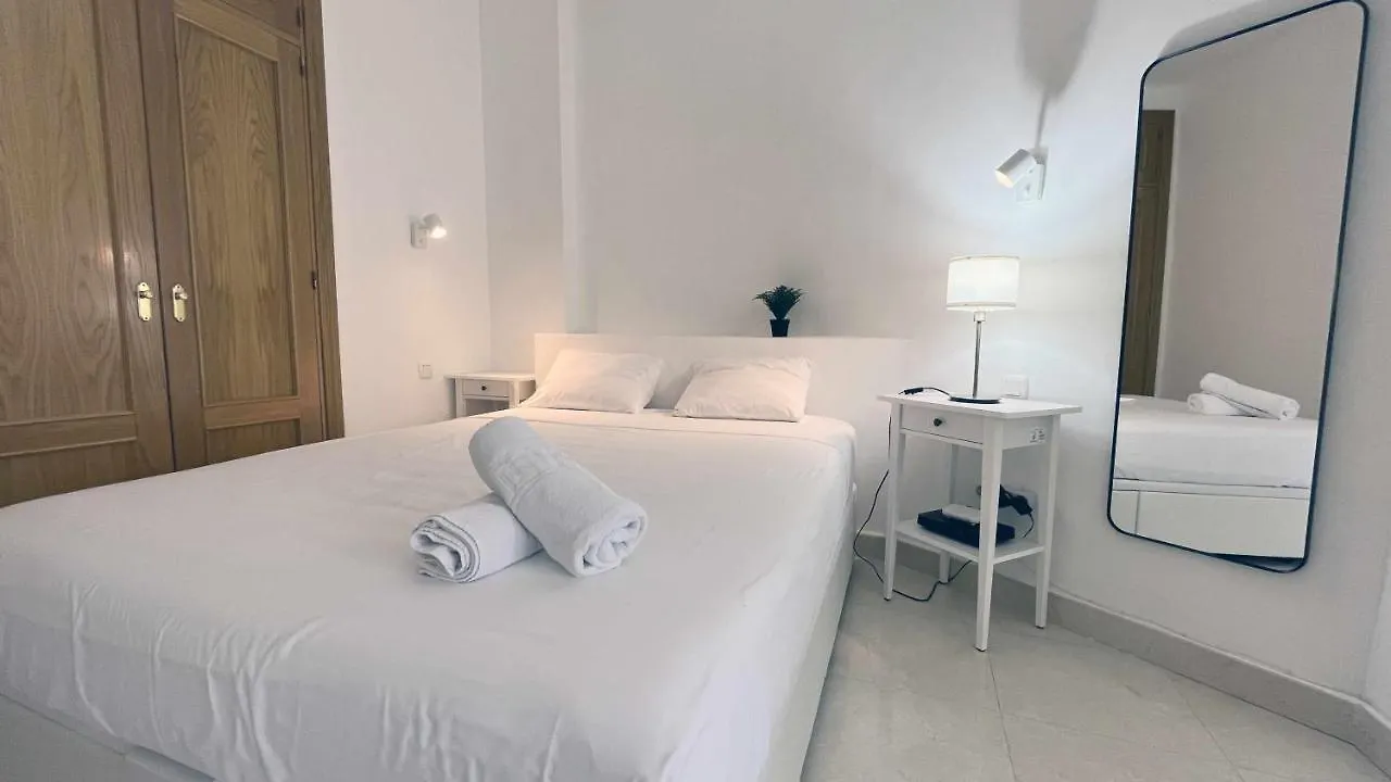 Nuevo Con Piscina Y Parking En La Playa Apartment Torre de Benagalbon