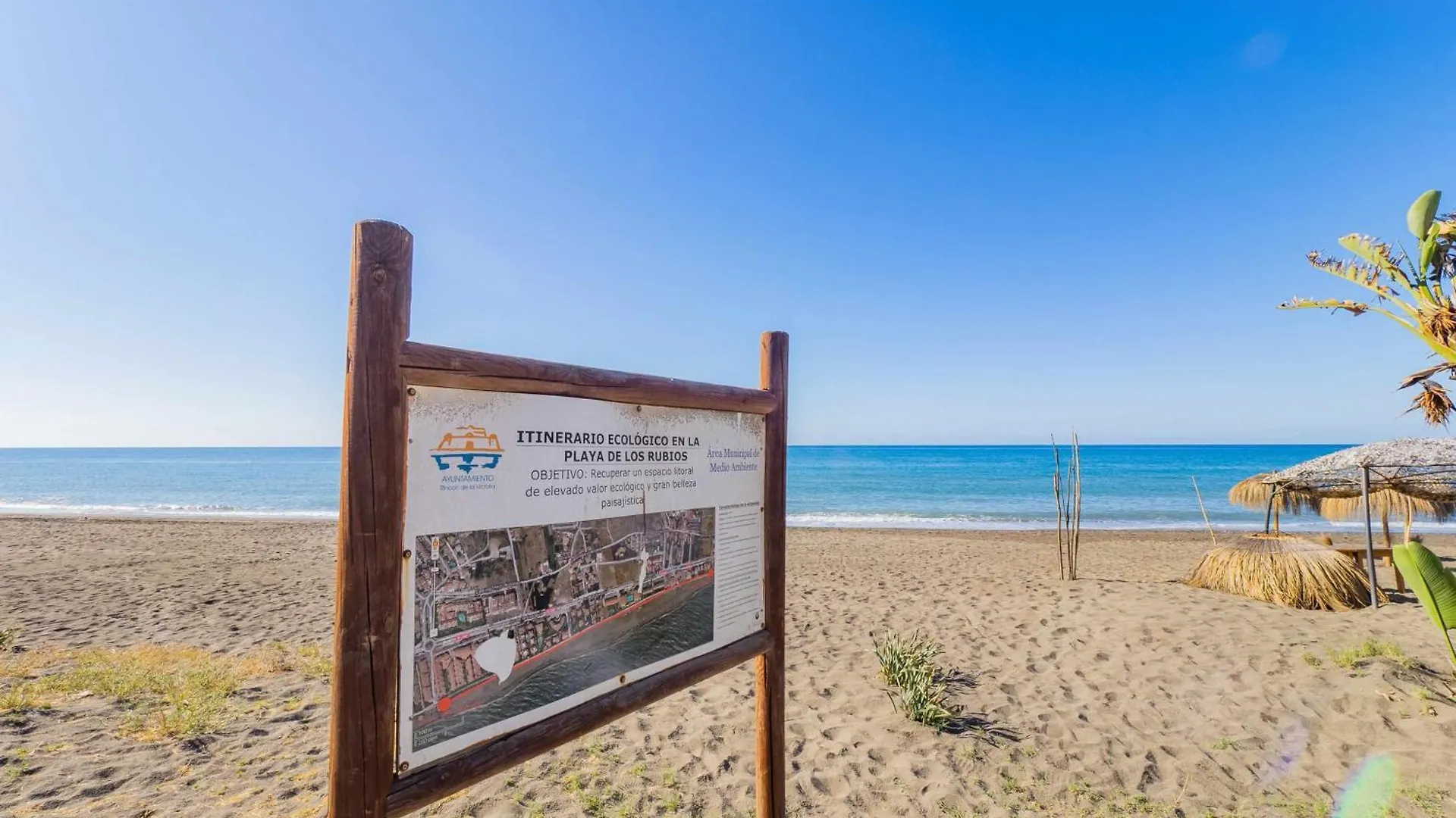 Nuevo Con Piscina Y Parking En La Playa Apartment Torre de Benagalbon Spain