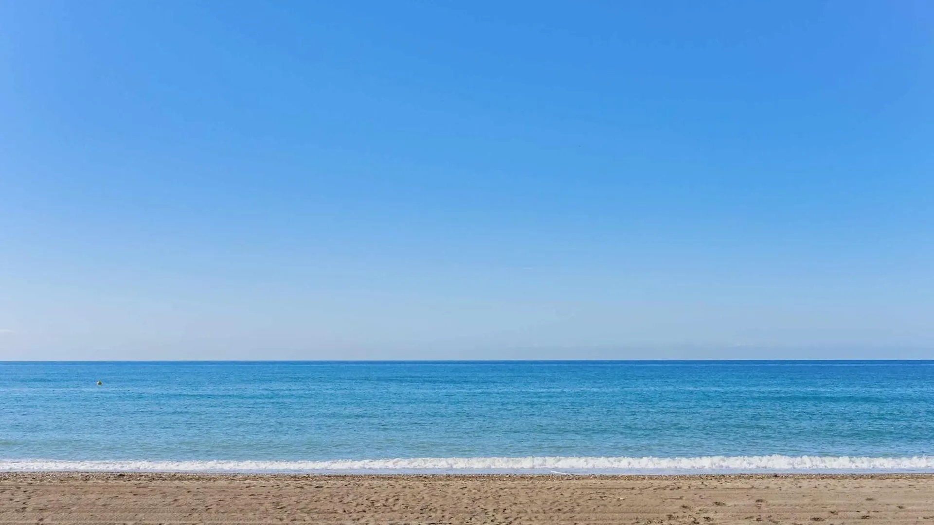 Nuevo Con Piscina Y Parking En La Playa Apartment Torre de Benagalbon 0*,  Spain