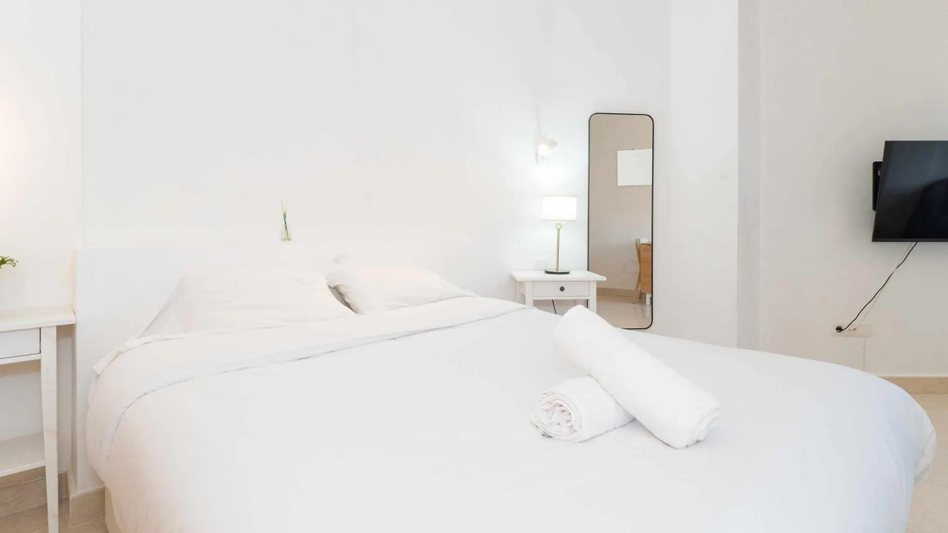 Nuevo Con Piscina Y Parking En La Playa Apartment Torre de Benagalbon 0*,  Spain
