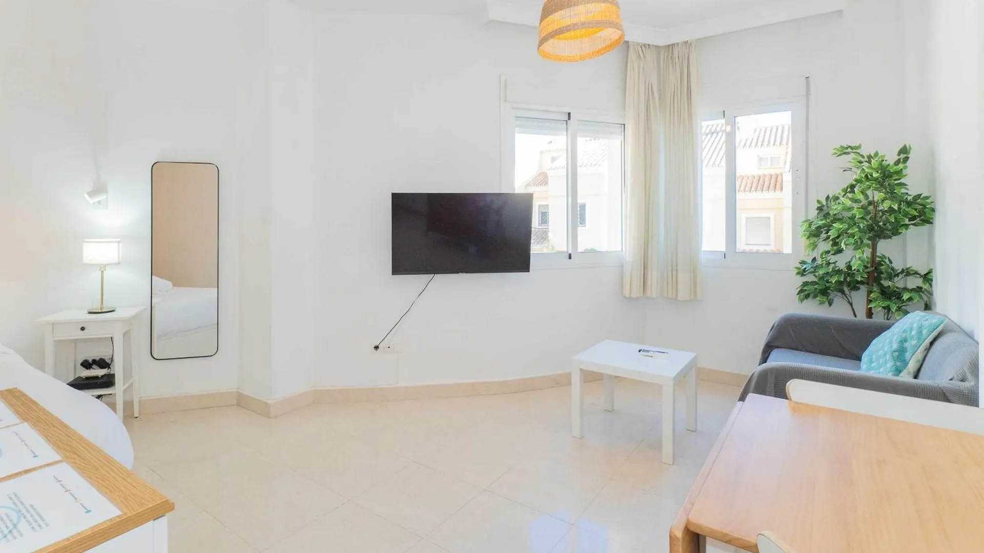 Nuevo Con Piscina Y Parking En La Playa Apartment Torre de Benagalbon