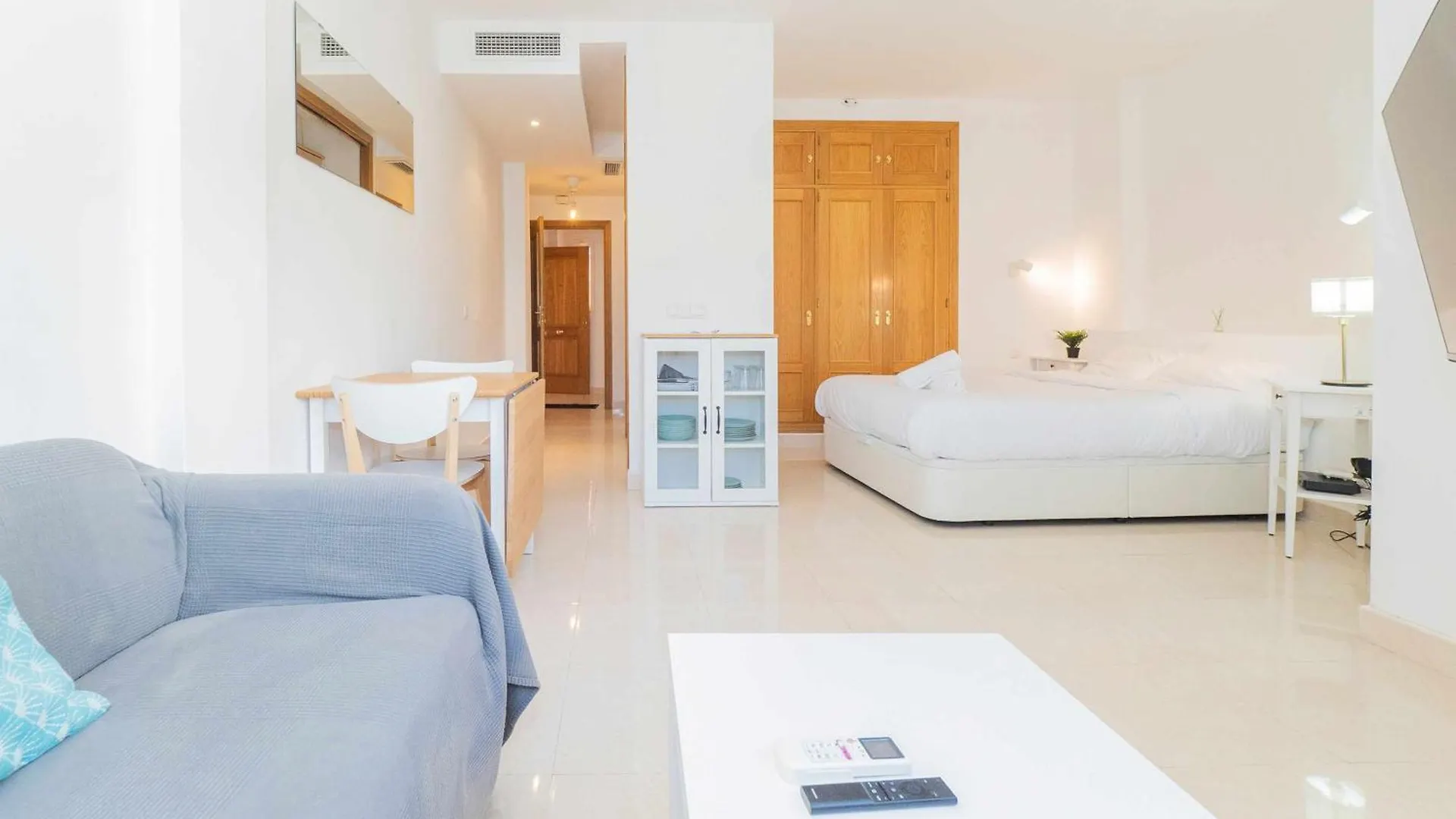 Nuevo Con Piscina Y Parking En La Playa Apartment Torre de Benagalbon